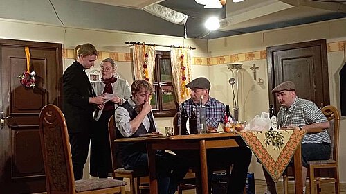 "Endlich san´d Weiber furt" Theater 2025